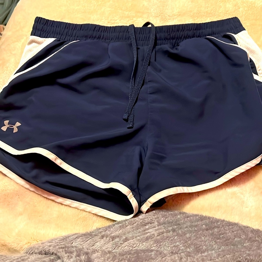 under armor shorts! size L